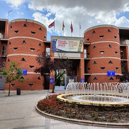 Colores y miradas del alma: exposición gratuita en Barajas del 5 al 31 de octubre de 2026